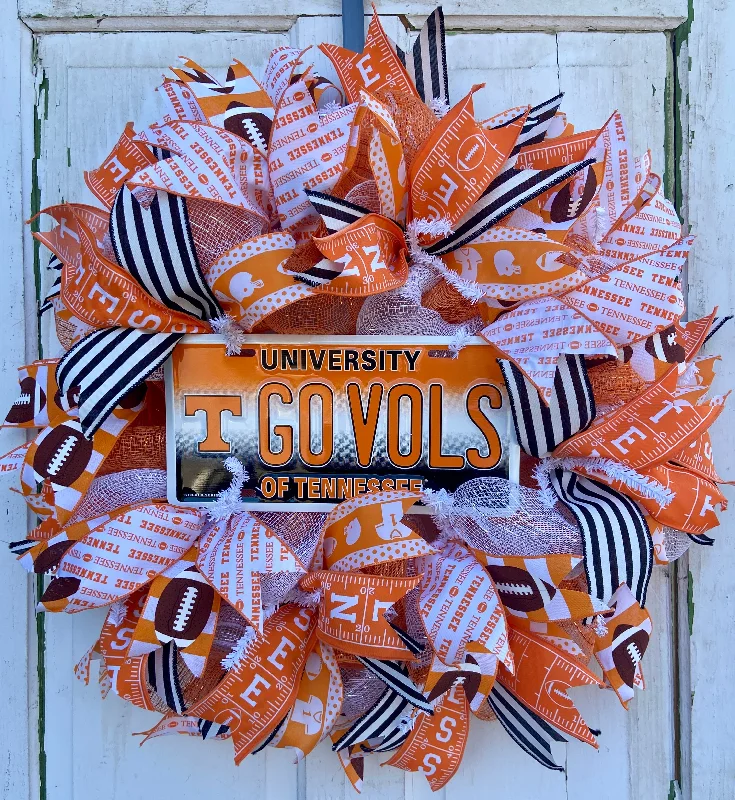 24" Diameter Tennessee football Front Door Wreath, Mesh and ribbon, Vols fan