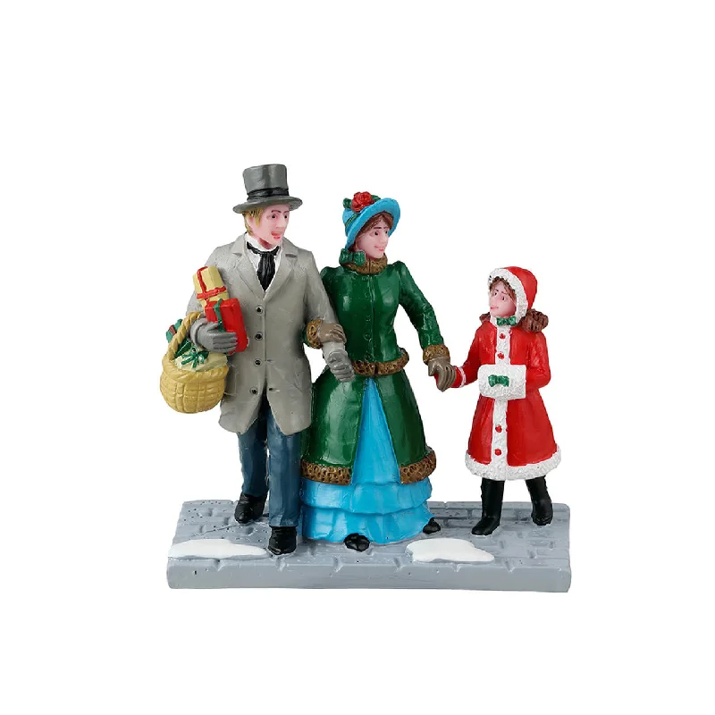 LEMAX 2024 <br> Figurine <br> Christmas Eve Shopping