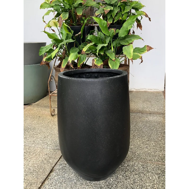 DreamPatio Garden Grove 1-Piece Fiberstone Planter